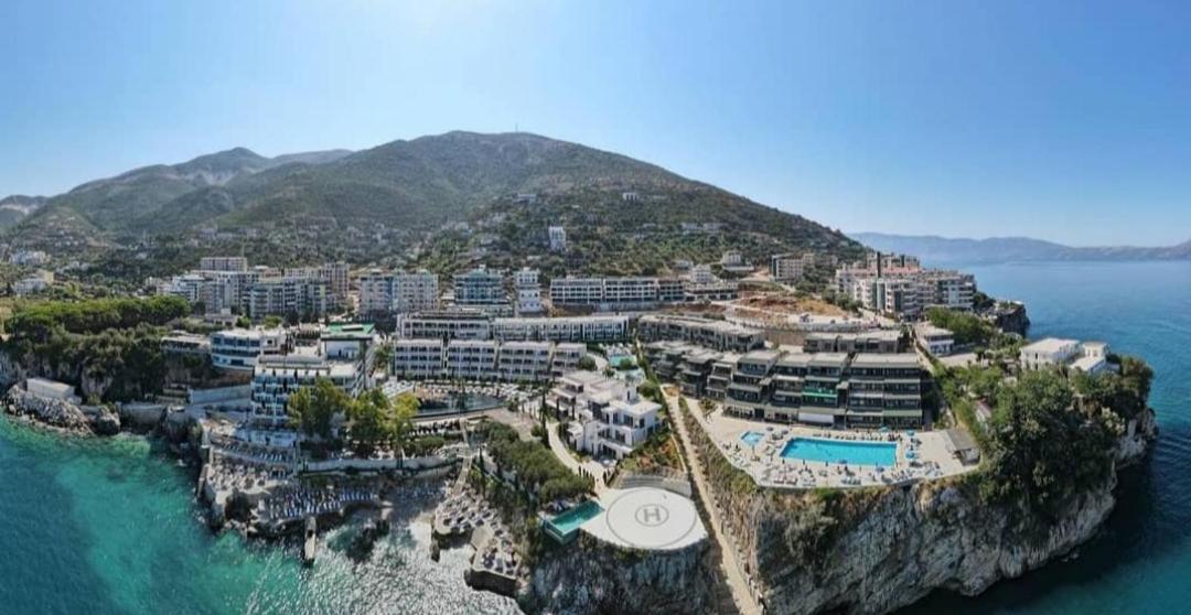Matthews Beach House Vlore Exterior photo